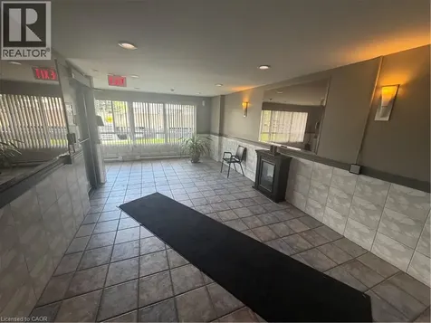 65 Highland Crescent Kitchener ON N2M 5M8