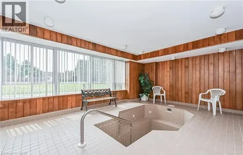 65 Highland Crescent Kitchener ON N2M 5M8