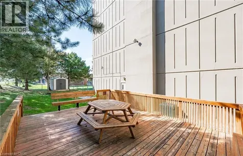 65 Highland Crescent Kitchener ON N2M 5M8