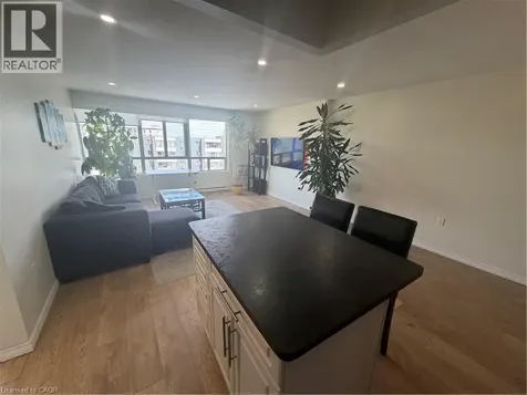 65 Highland Crescent Kitchener ON N2M 5M8