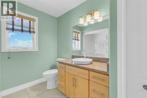 3852 Concord Court Windsor ON N9G 3B3