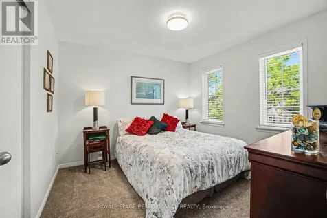 122 Rustwood Private Ottawa ON K2J 5L5