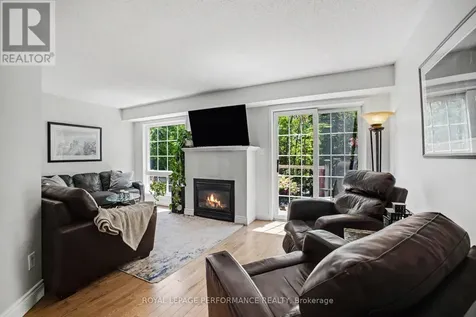 122 Rustwood Private Ottawa ON K2J 5L5