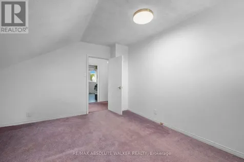 412 Montreal Road Ottawa ON K1K 0V4