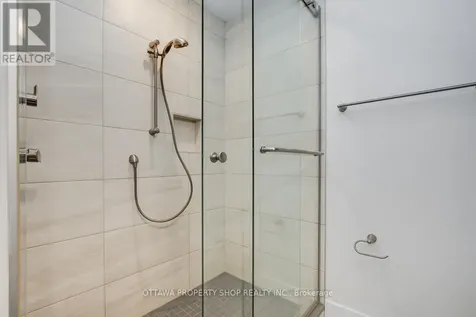 40 Fifth Avenue Ottawa ON K1S 2M4