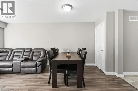 53 Banks Street Brantford ON N3T 0H6