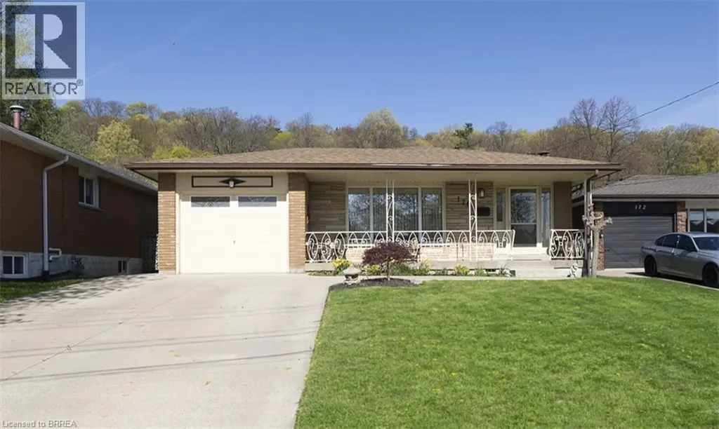 176 Kimberly Drive Hamilton ON L8K 4L1