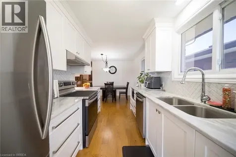 176 Kimberly Drive Hamilton ON L8K 4L1