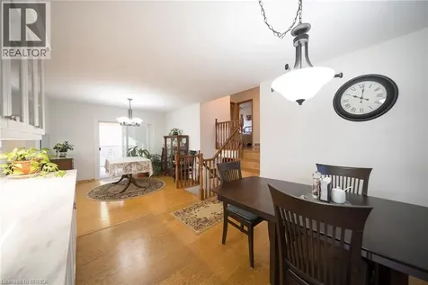 176 Kimberly Drive Hamilton ON L8K 4L1