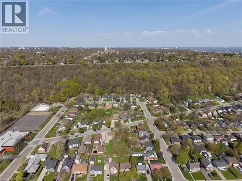 176 Kimberly Drive Hamilton ON L8K 4L1
