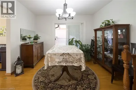 176 Kimberly Drive Hamilton ON L8K 4L1