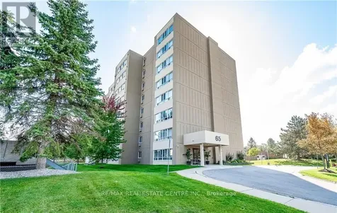 65 Highland Crescent Kitchener ON N2M 5M8