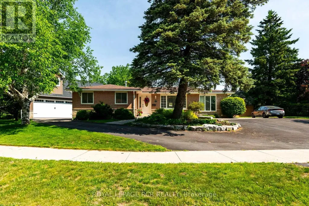 52 Maple Crescent Orangeville ON L9W 1X7