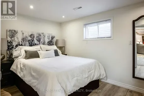 52 Maple Crescent Orangeville ON L9W 1X7