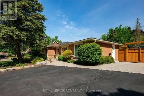 52 Maple Crescent Orangeville ON L9W 1X7