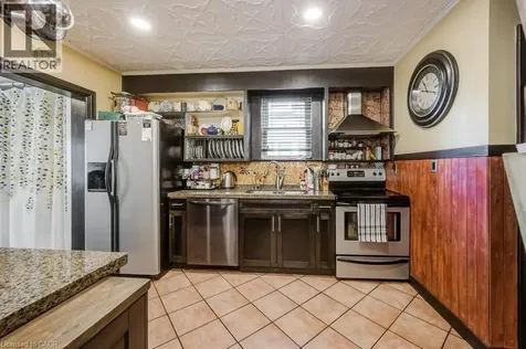 78 Chestnut Street Kitchener ON N2H 1V1
