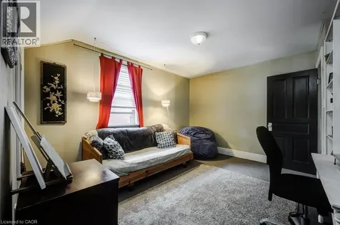 78 Chestnut Street Kitchener ON N2H 1V1