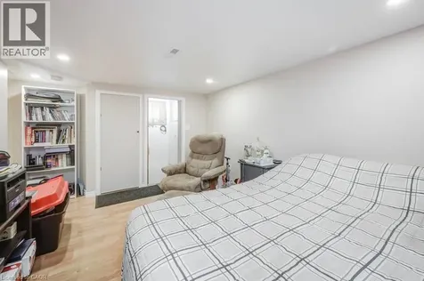 78 Chestnut Street Kitchener ON N2H 1V1
