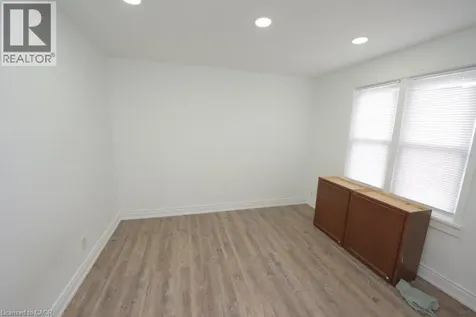 79 Cedar Street Cambridge ON N1S 1V5