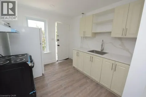 79 Cedar Street Cambridge ON N1S 1V5