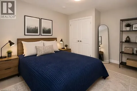 29 Westlake Boulevard Brantford ON N3T 0E1