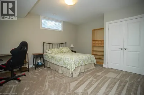 29 Westlake Boulevard Brantford ON N3T 0E1