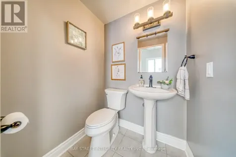 129 Fadine Road Newmarket (summerhill Estates) ON L3X 2P2