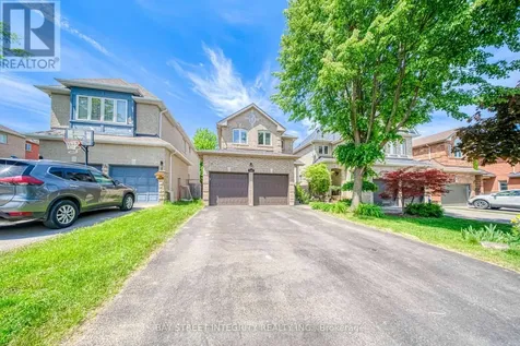 129 Fadine Road Newmarket (summerhill Estates) ON L3X 2P2