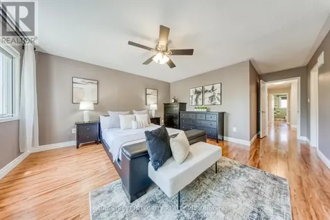 129 Fadine Road Newmarket (summerhill Estates) ON L3X 2P2