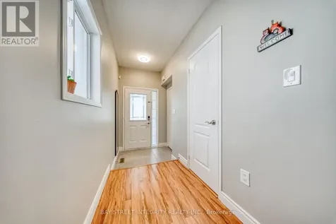 129 Fadine Road Newmarket (summerhill Estates) ON L3X 2P2