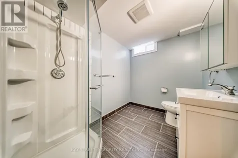 129 Fadine Road Newmarket (summerhill Estates) ON L3X 2P2