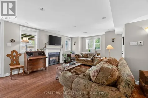 320 William Dunn Crescent Newmarket (summerhill Estates) ON L3X 3L2