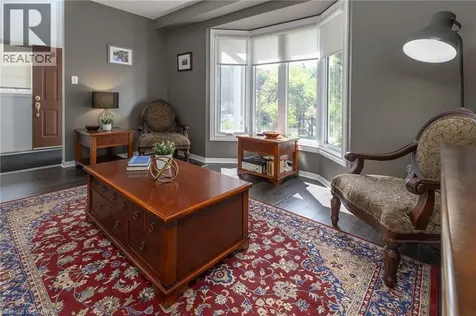 41 Valridge Drive Ancaster ON L9G 4Y7
