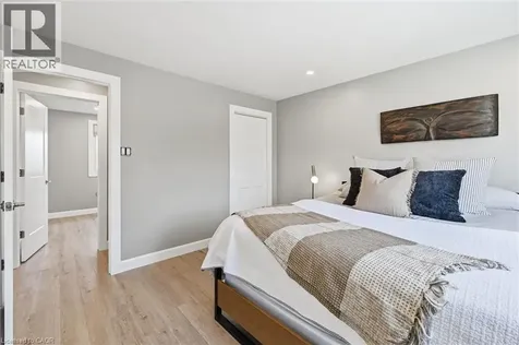 2330 Alma Dale Drive Burlington ON L7P 1S3