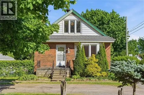 352 Parkside Drive Waterdown ON L0R 3H0