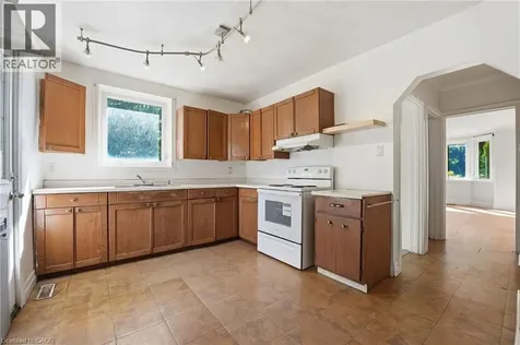 352 Parkside Drive Waterdown ON L0R 3H0