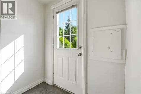352 Parkside Drive Waterdown ON L0R 3H0