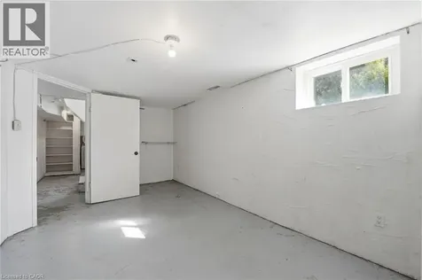 352 Parkside Drive Waterdown ON L0R 3H0