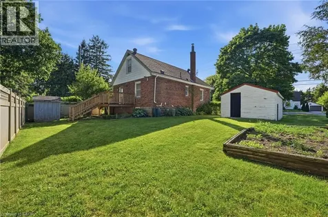 352 Parkside Drive Waterdown ON L0R 3H0