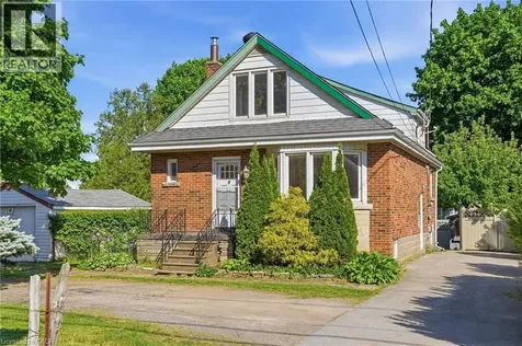 352 Parkside Drive Waterdown ON L0R 3H0