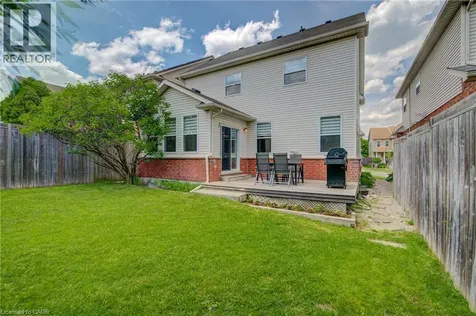729 Keats Way Waterloo ON N2T 2Y2