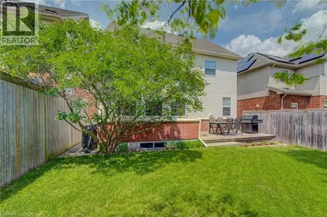 729 Keats Way Waterloo ON N2T 2Y2