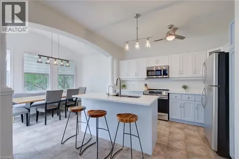 729 Keats Way Waterloo ON N2T 2Y2