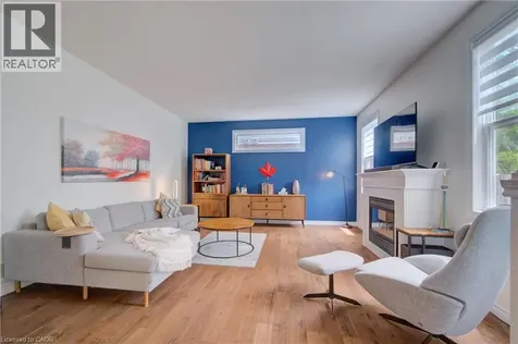 729 Keats Way Waterloo ON N2T 2Y2