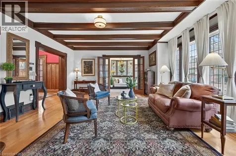 151 Holton Avenue South Hamilton ON L8M 2L6