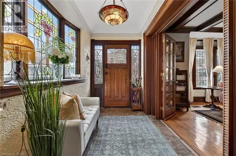 151 Holton Avenue South Hamilton ON L8M 2L6