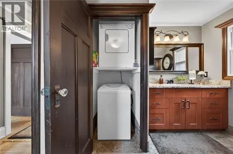151 Holton Avenue South Hamilton ON L8M 2L6