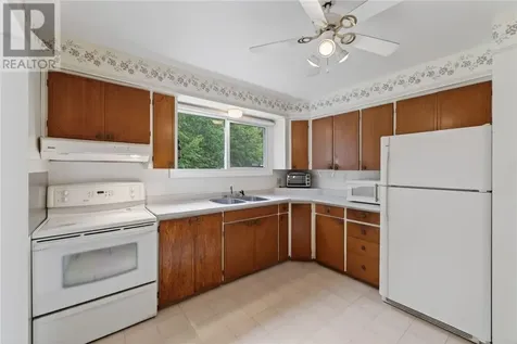 1819 Oriole Drive Sudbury ON P3E 2W5