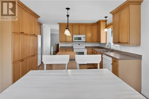 1604 Jeanne D'arc Street Sudbury ON P3P 0A1