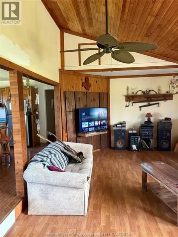 2 Parsons Road Pelee Island ON N0R 1M0